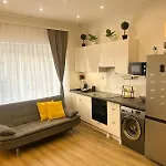 Apartment Vibe S33 Modern & Premium Szekesfehervar