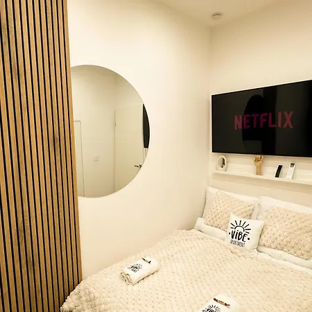 Vibe S33 Modern & Premium Apartament